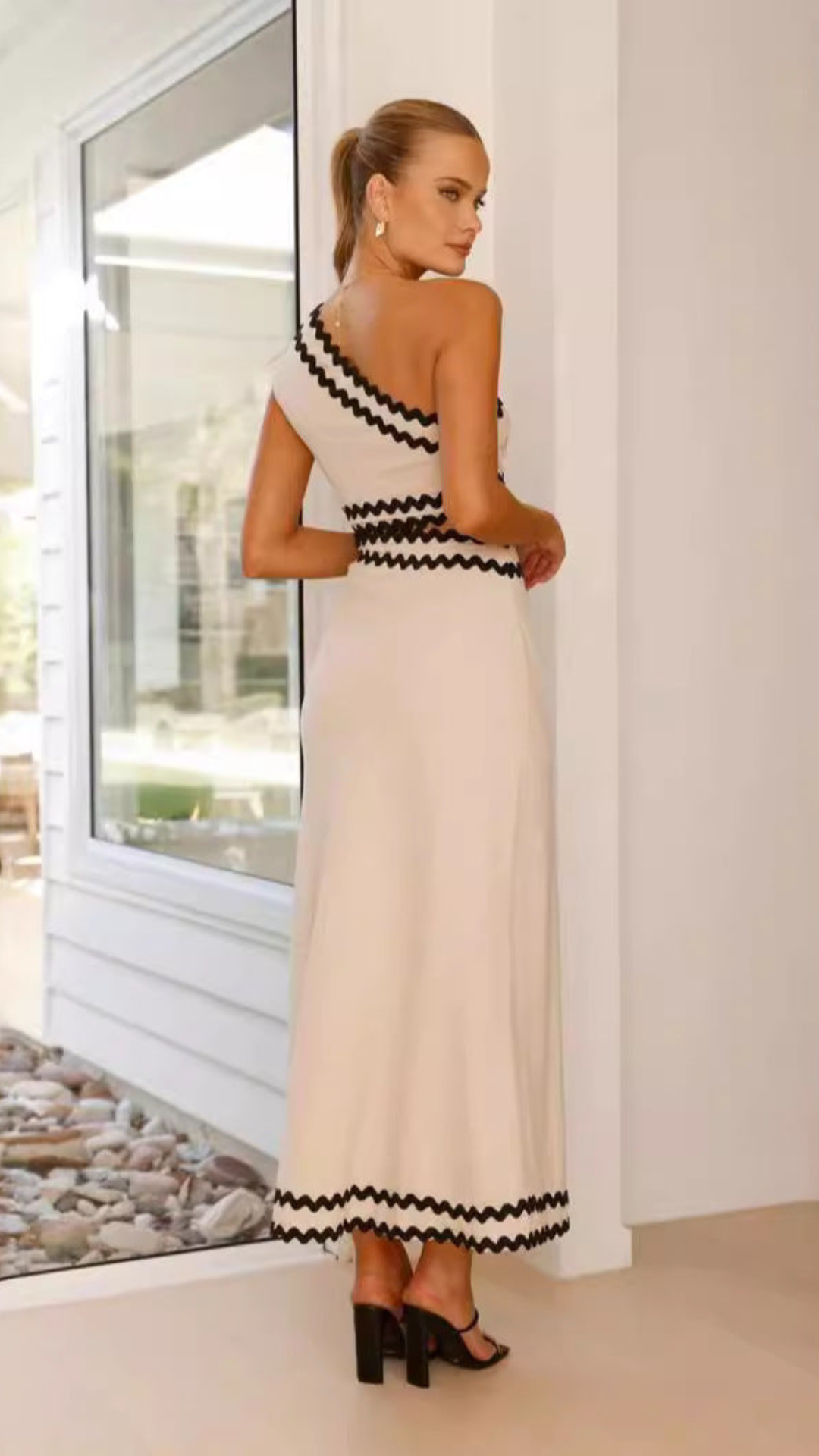 Vestido Amelia de un Hombro