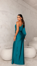 Vestido satinado de un solo hombro con nudo en la cintura