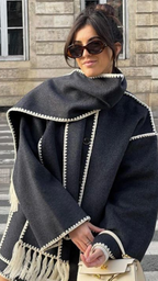 Abrigo Maite con Bufanda Oversize