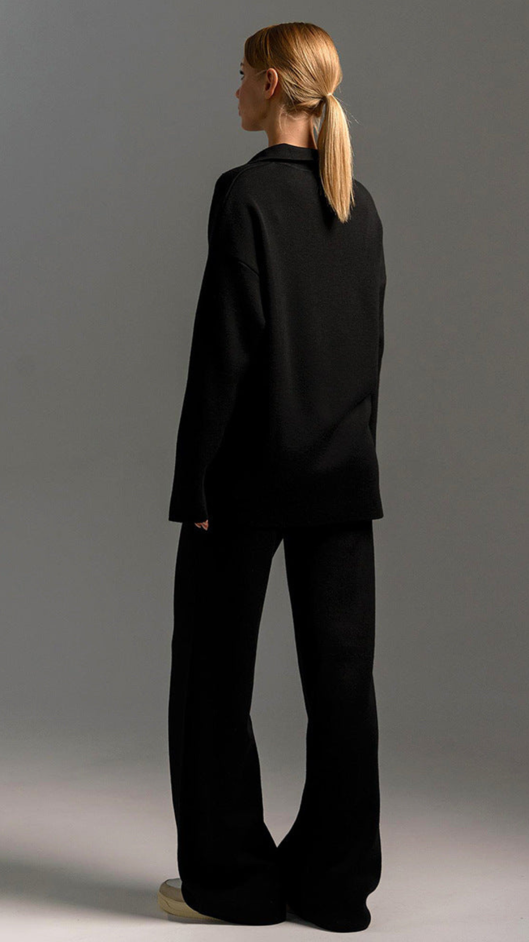 Conjunto de pantalón y jersey de punto