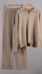 Conjunto de pantalón y jersey de punto