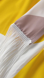 Conjunto Asimétrico con Flecos y Estampado Geométrico